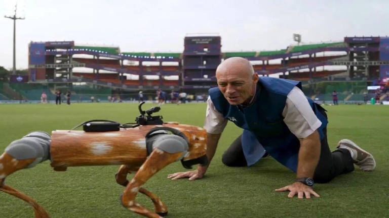 IPL’s AI-Powered Robot Dog: The Adorable Tech Star Winning Over Dhoni and Pandya