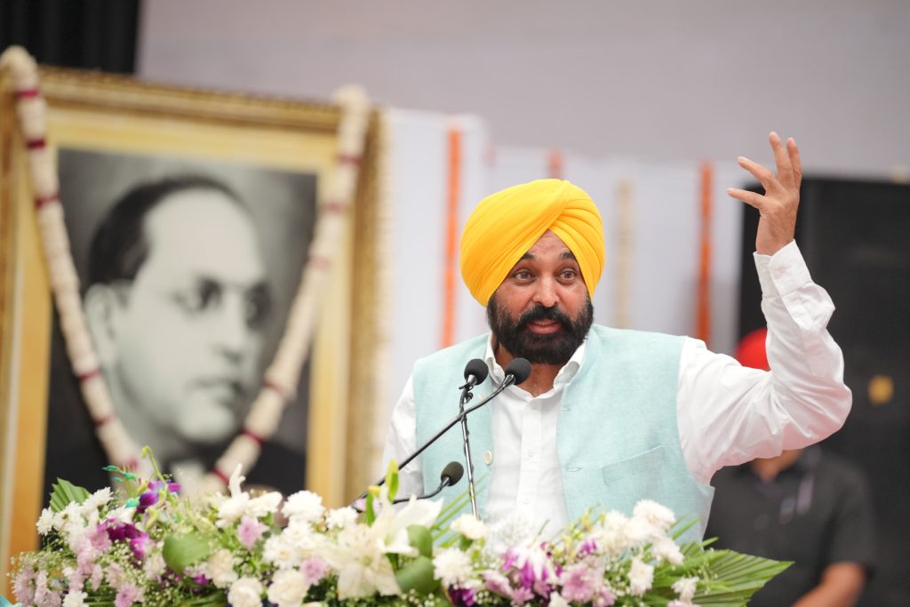 6 SC MINISTERS IN CABINET, FIRST-EVER RESERVATION IN AG OFFICE, AND SEAMLESS SC SCHOLARSHIP DISTRIBUTION, AAP GOVT IS FULFILLING BABA SAHEB’S VISION: CM MANN