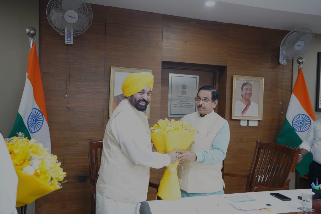 Punjab CM Urges Union Food Minister for Immediate Release of Over ₹9,000 Crore in RDF and Market Fees